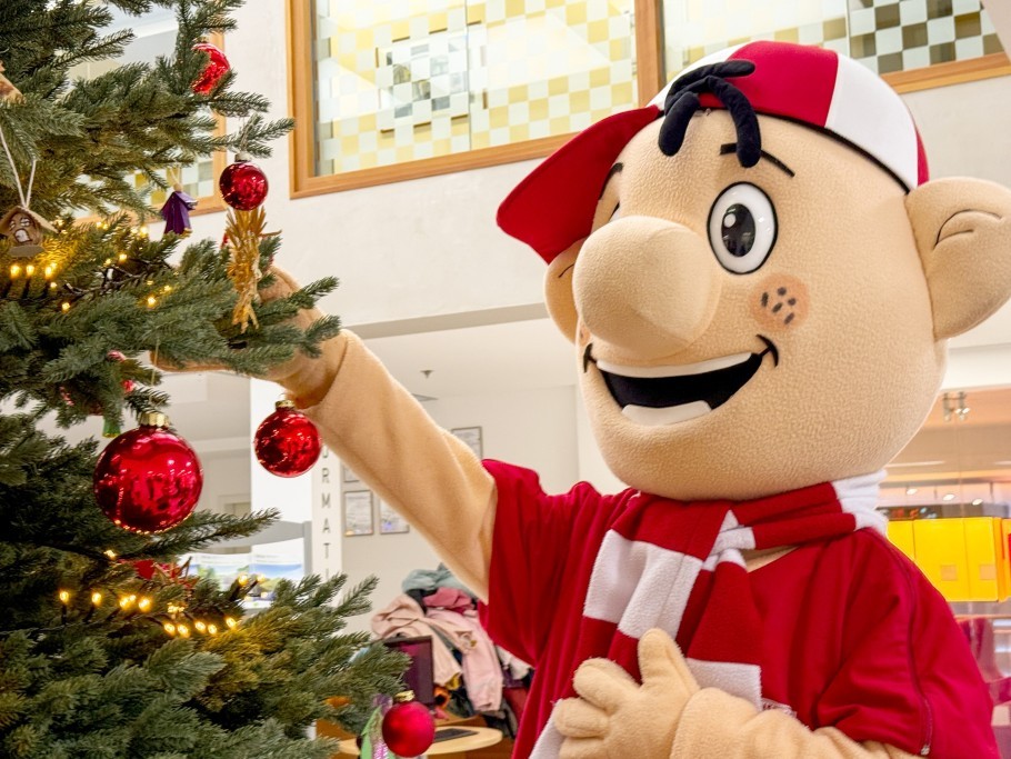 Weihnachtsbaumschmuecken2025 206